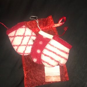 Trades of Hope Mitten Ornaments